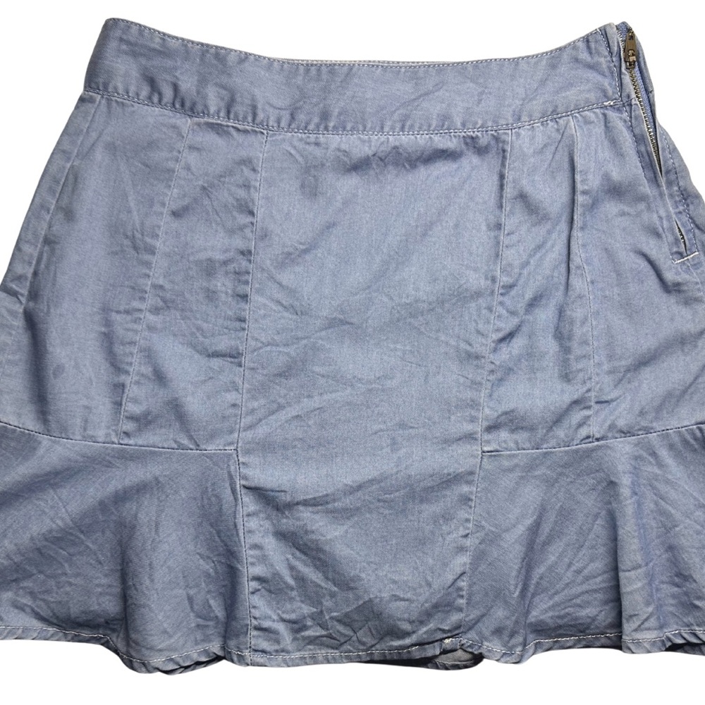 PacSun Blue A-Line Mini Skirt with side zip & ruffle hem
Womens Sz 25